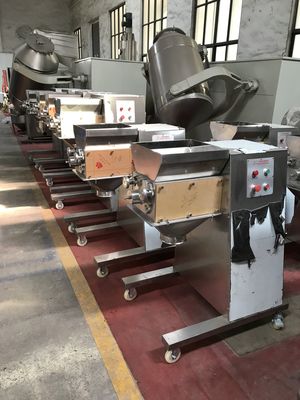 GMP de Droge van de de Schommelingskorrel van de Korrelingsmachine Farmaceutische Machine 65r/min